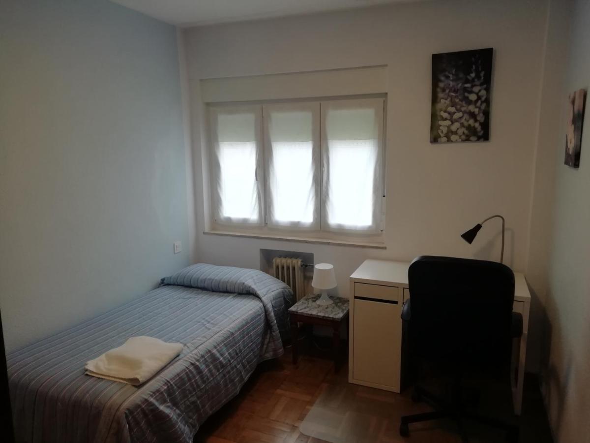 Apartamento Dominicos Oviedo Exteriör bild